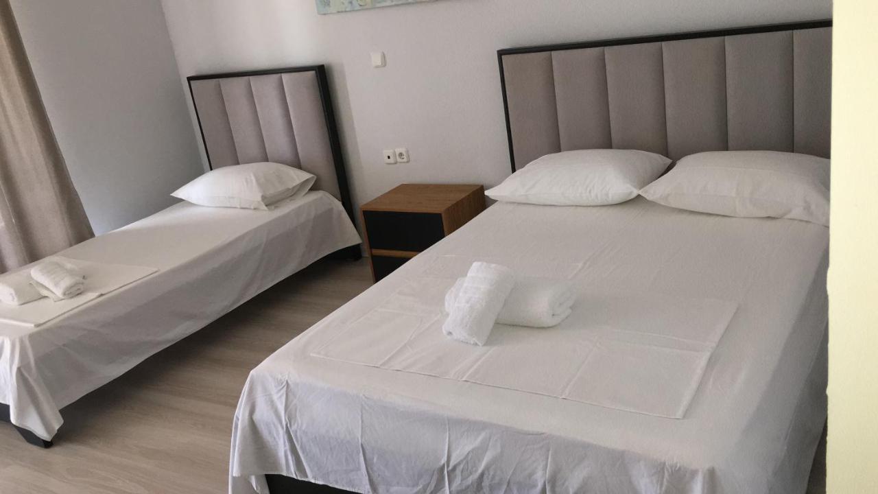הימארה Irini Boutique Rooms!!! מראה חיצוני תמונה