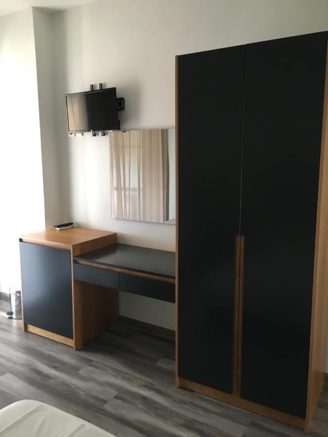 הימארה Irini Boutique Rooms!!! מראה חיצוני תמונה