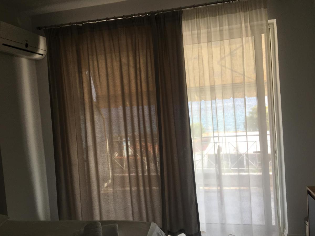הימארה Irini Boutique Rooms!!! מראה חיצוני תמונה
