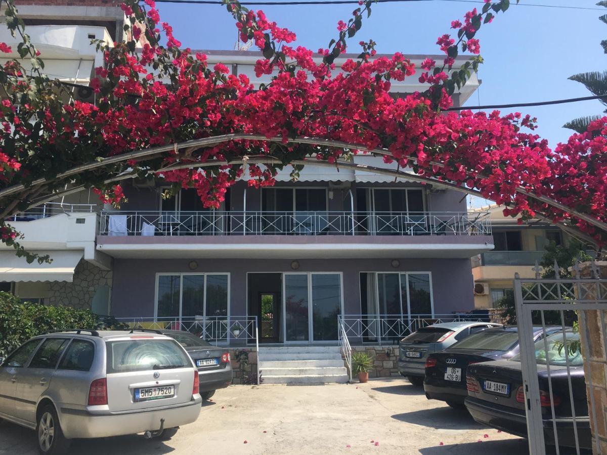 הימארה Irini Boutique Rooms!!! מראה חיצוני תמונה