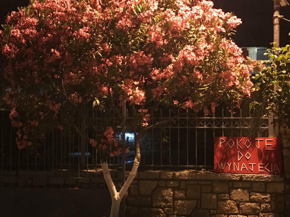 הימארה Irini Boutique Rooms!!! מראה חיצוני תמונה